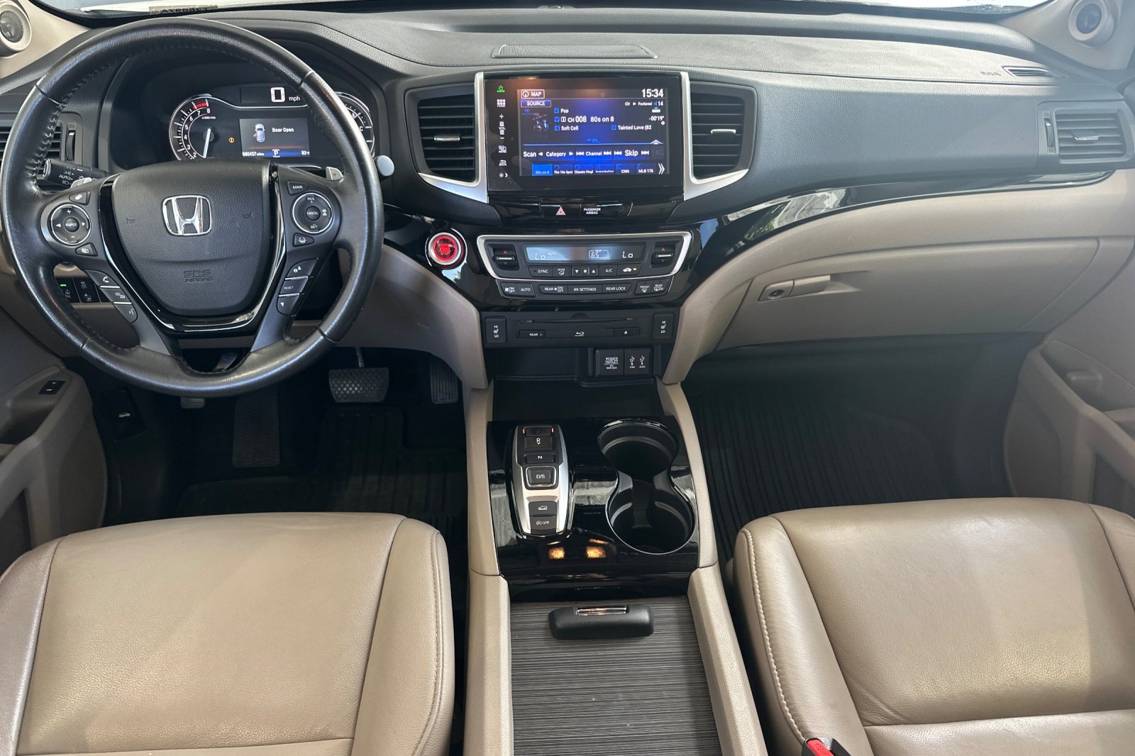Used 2016 Honda Pilot Touring image 17