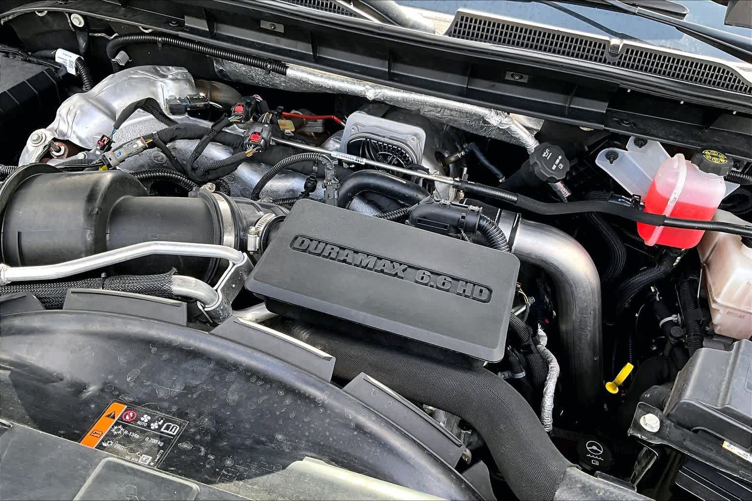 Used 2025 GMC Sierra 2500 Denali Ultimate AWD/4WD image 31