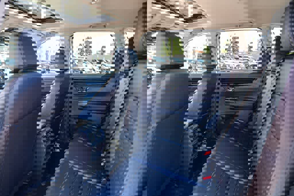 Used 2023 Honda CR-V EX-L image 18