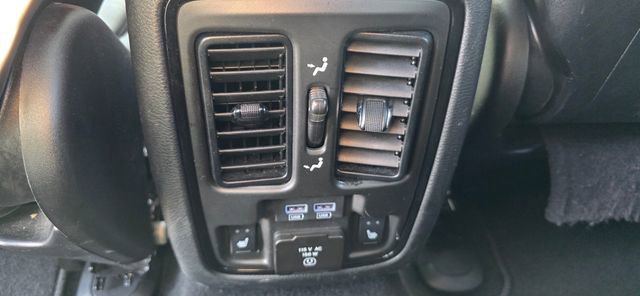 Used 2025 Dodge Durango GT image 12