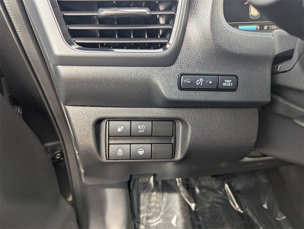 Used 2024 Nissan Leaf SV Plus image 23