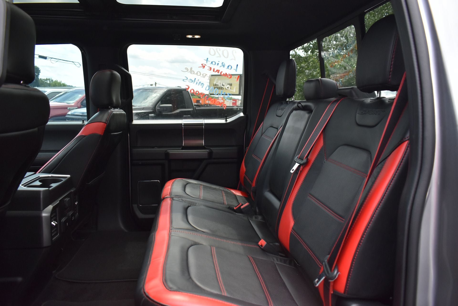 Used 2020 Ford F150 Lariat w/ Equipment Group 502A Luxury AWD/4WD image 17
