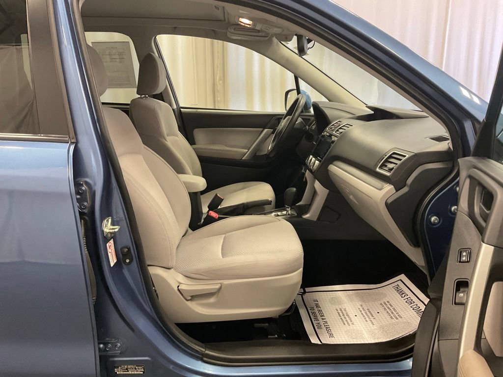 Used 2016 Subaru Forester 2.5i Premium AWD/4WD image 29