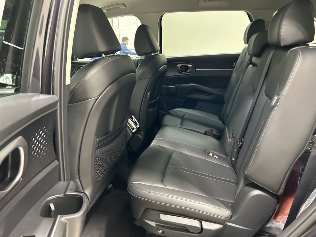 New 2026 Kia Sorento S image 25