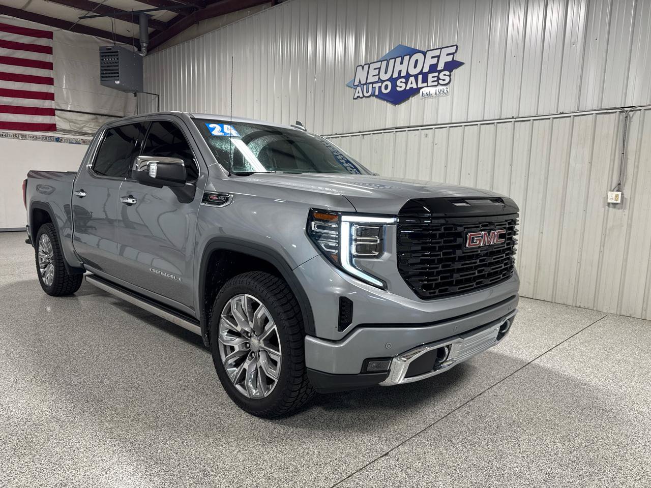 Used 2024 GMC Sierra 1500 Denali w/ Denali Reserve Package AWD/4WD image 29