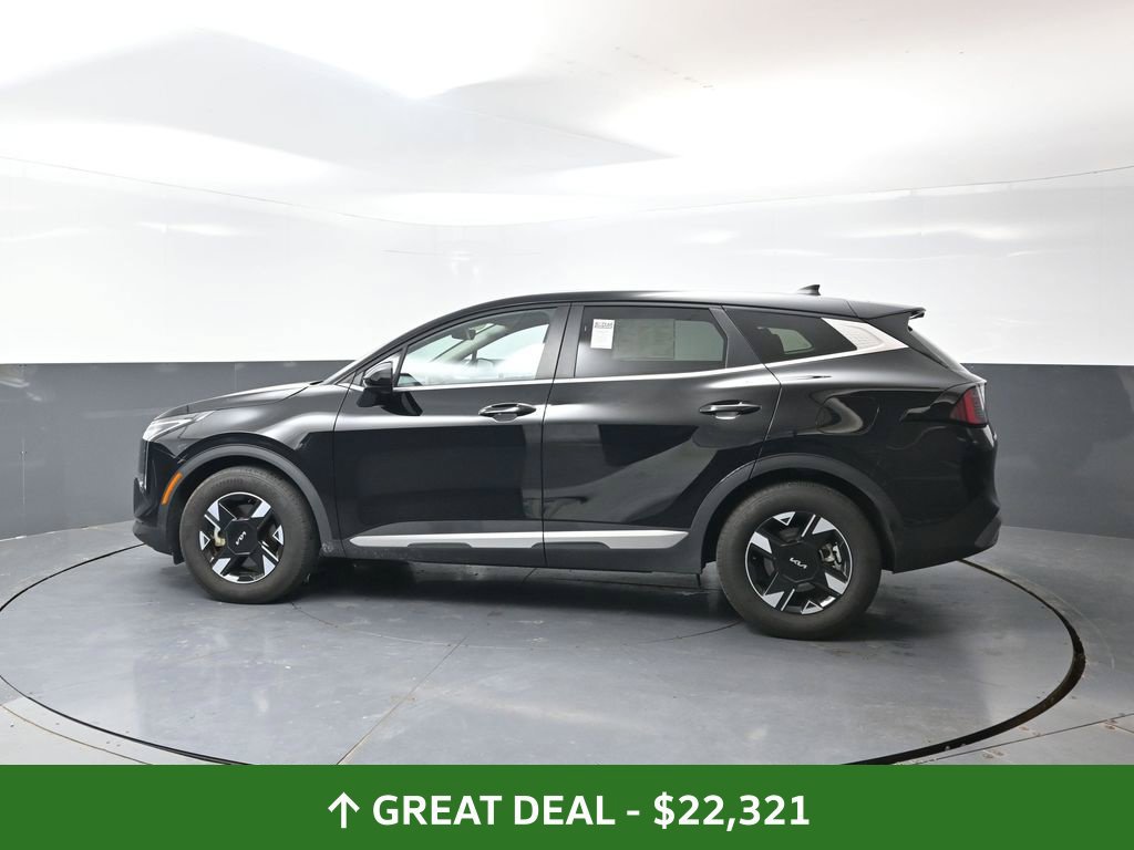 Used 2026 Kia Sportage LX FWD image 11