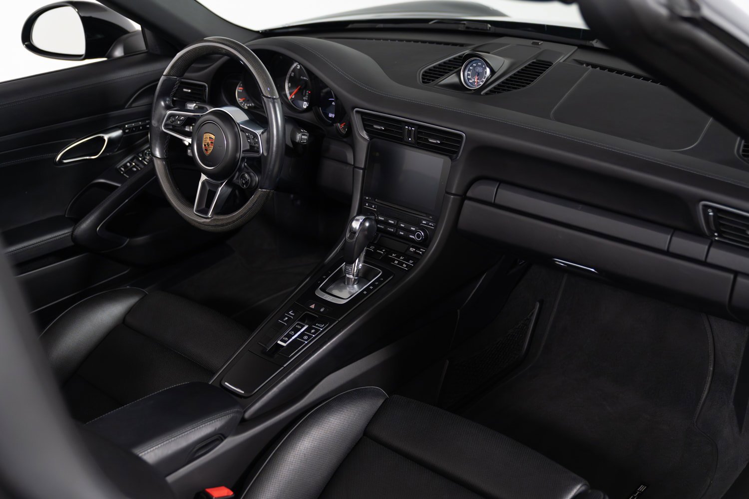 Used 2017 Porsche 911 Turbo S AWD/4WD image 39