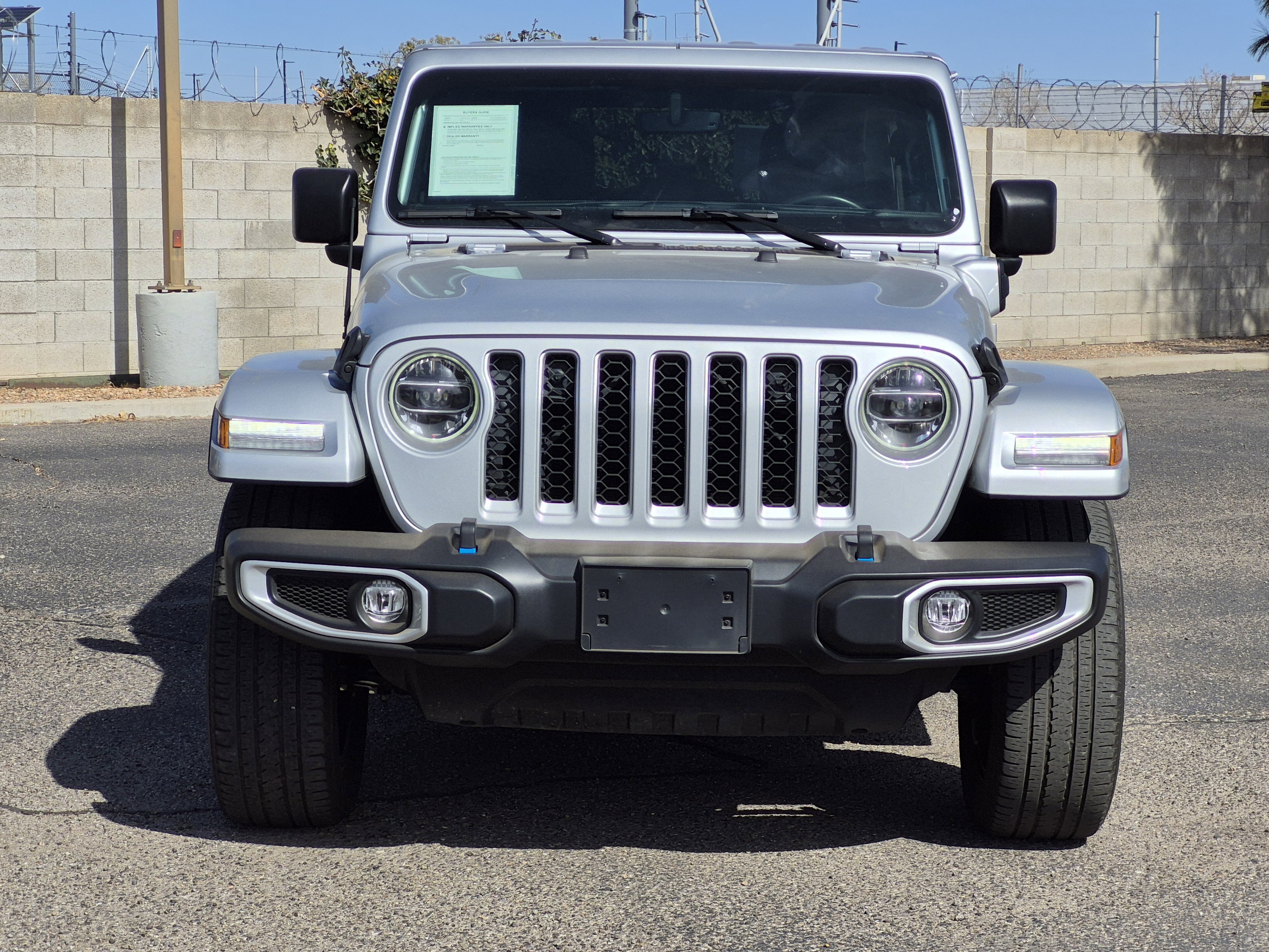 Used 2022 Jeep Wrangler Unlimited Sahara AWD/4WD image 2
