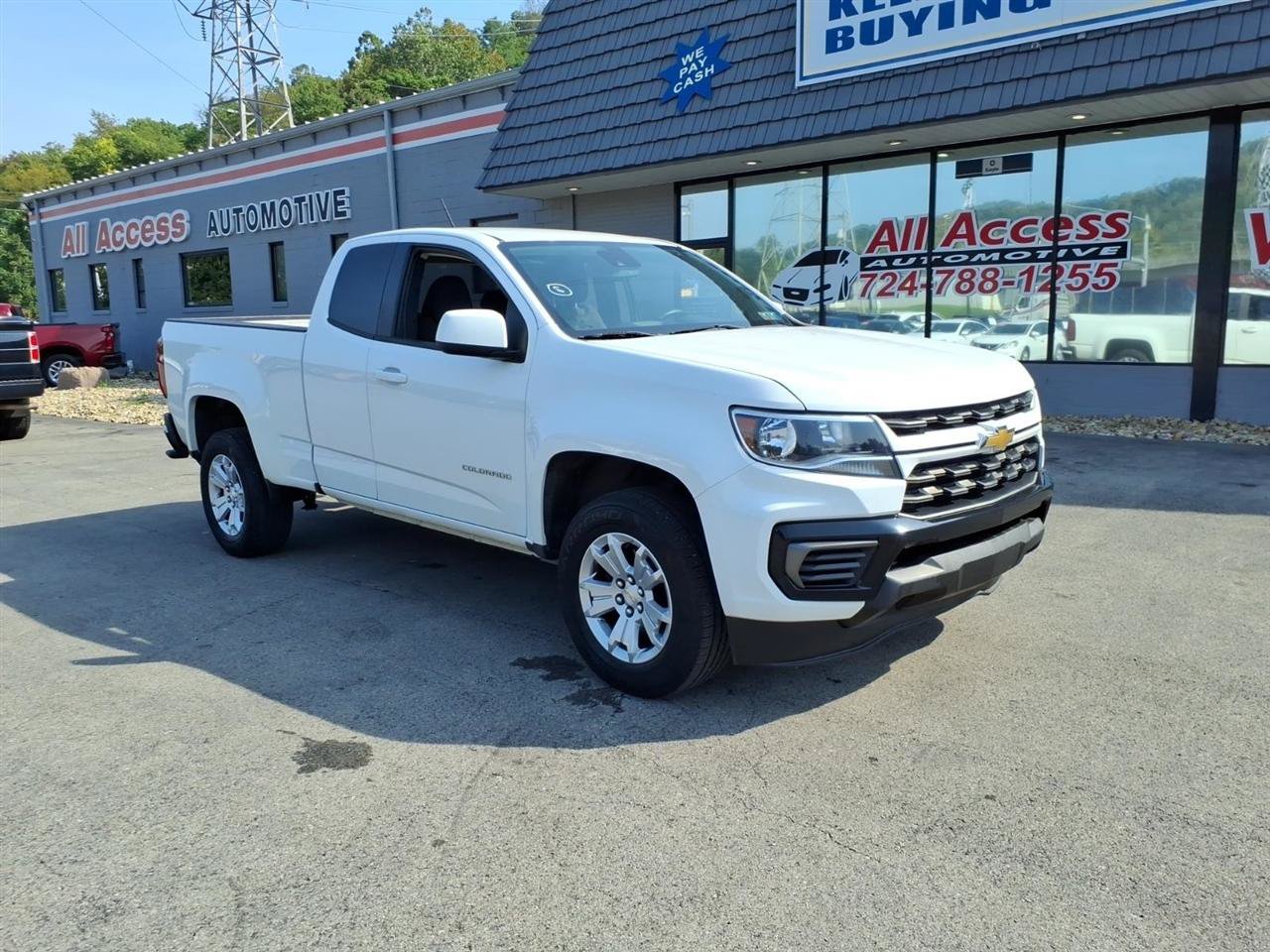 Used 2021 Chevrolet Colorado LT w/ Safety Package RWD image 2
