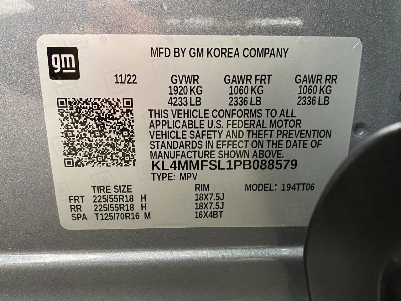 Used 2023 Buick Encore GX Essence w/ Experience Buick Package FWD image 31