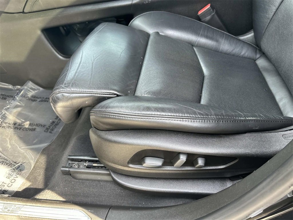 Used 2017 Cadillac XT5 Luxury image 22