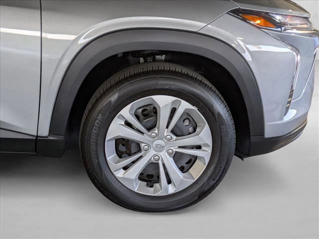 Used 2024 Chevrolet Trax LS image 22