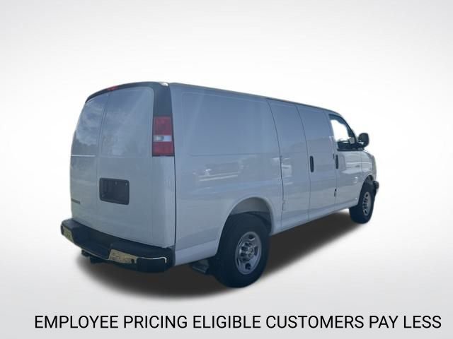 New 2025 Chevrolet Express 2500 w/ Driver Convenience Package image 6