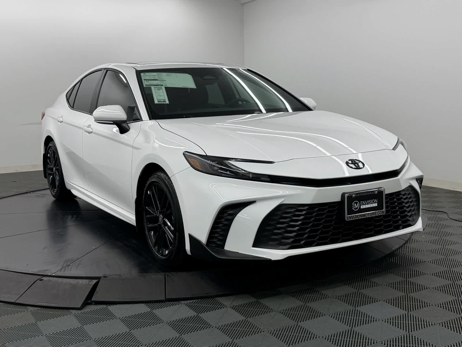 New 2026 Toyota Camry SE w/ Multimedia Upgrade Package FWD image 6