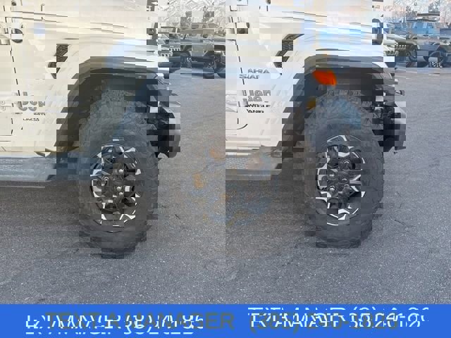 Used 2019 Jeep Wrangler Unlimited Sahara image 12