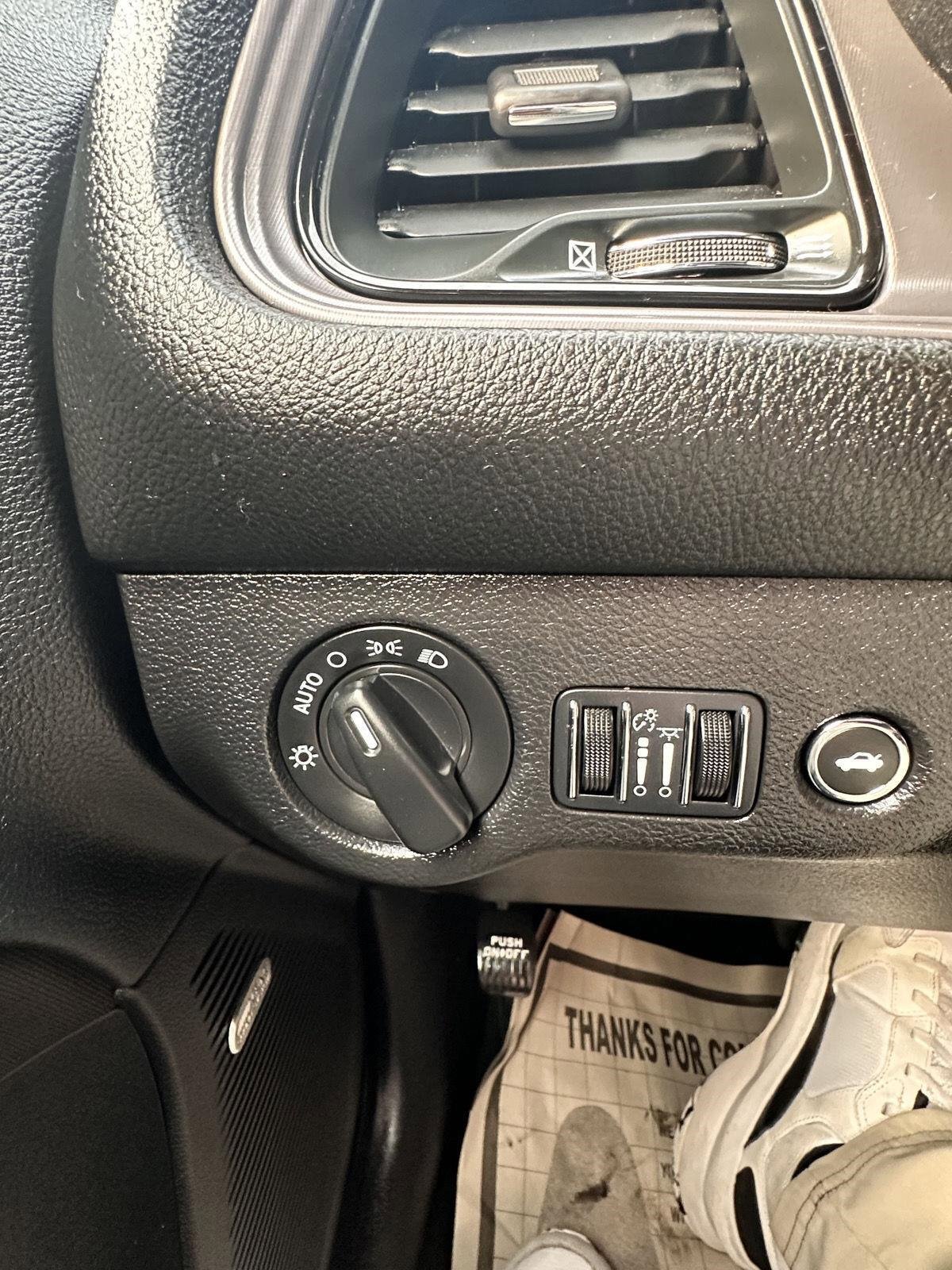 Used 2023 Dodge Challenger SXT image 20