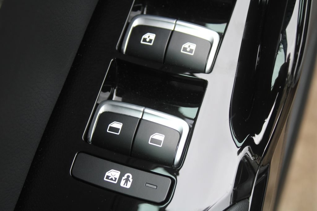 New 2026 Kia K5 GT-Line w/ GT-Line Premium Package FWD image 18