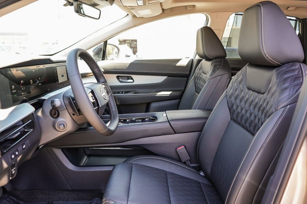 New 2026 Nissan Murano Platinum w/ Cargo Package AWD/4WD image 19