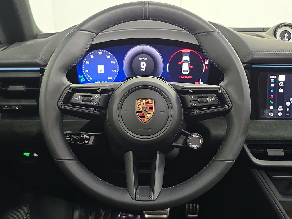 New 2026 Porsche Macan GTS Electric image 14