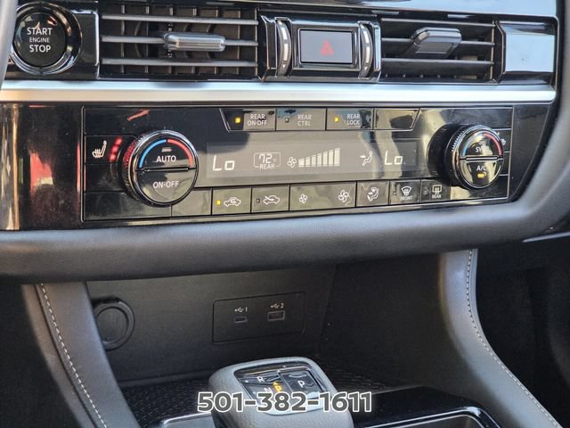 Used 2025 Nissan Pathfinder SV FWD image 25