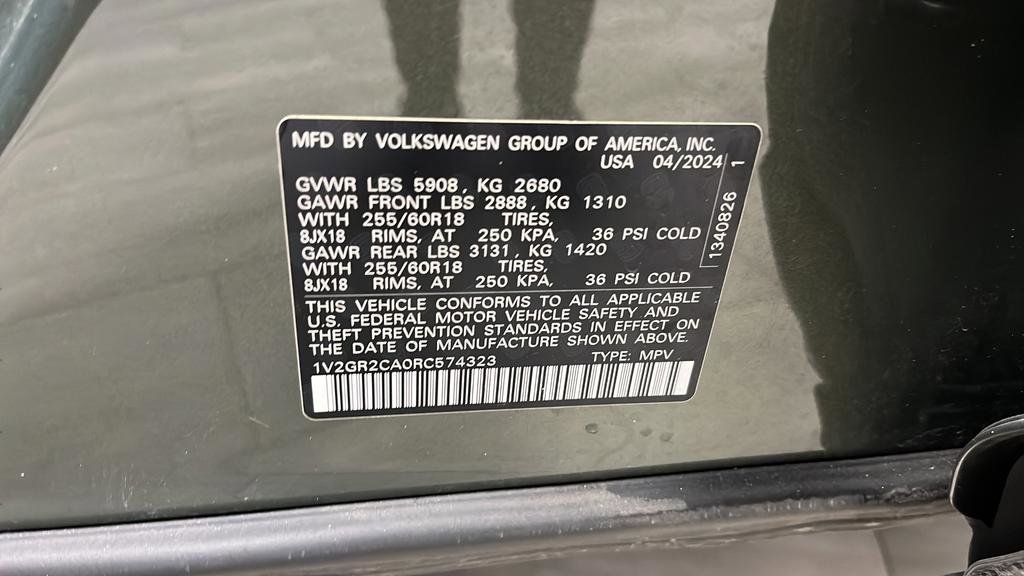 Used 2024 Volkswagen Atlas Peak Edition SEL AWD/4WD image 30