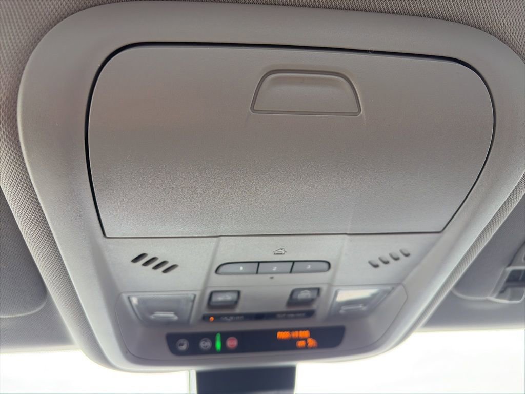 Certified 2020 Chevrolet Equinox LT image 44