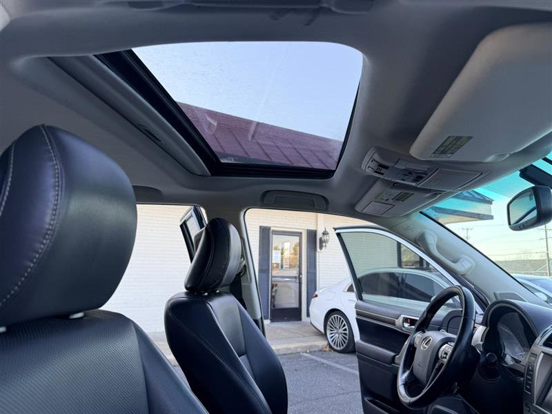 Used 2015 Lexus GX 460 4WD w/NAVIGATION SYSTEM & SUNR image 15