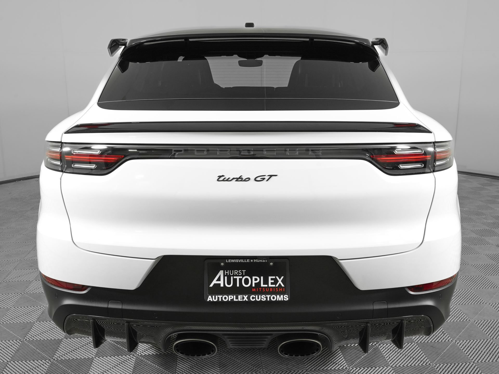 Used 2023 Porsche Cayenne Turbo GT AWD/4WD image 5