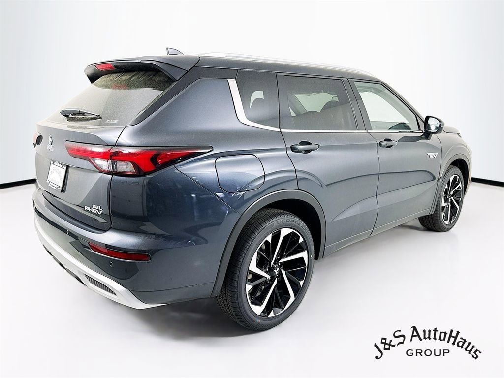 Used 2024 Mitsubishi Outlander SEL image 7