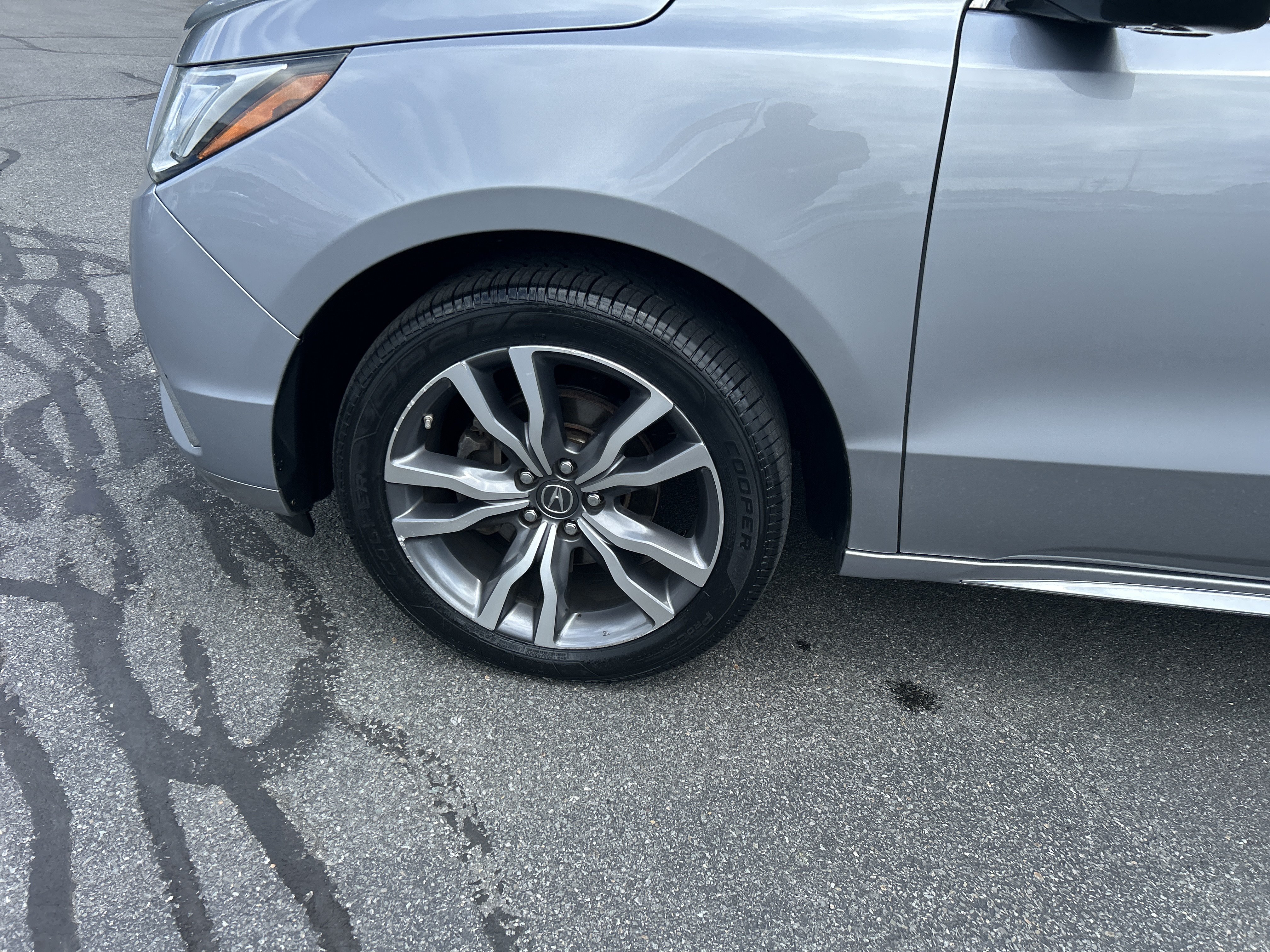 Used 2019 Acura MDX w/ Advance Package AWD/4WD image 3