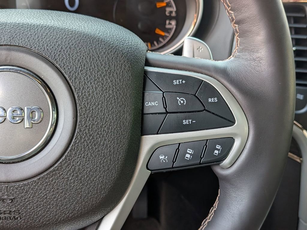 Used 2018 Jeep Grand Cherokee Summit w/ Platinum Series Group image 29