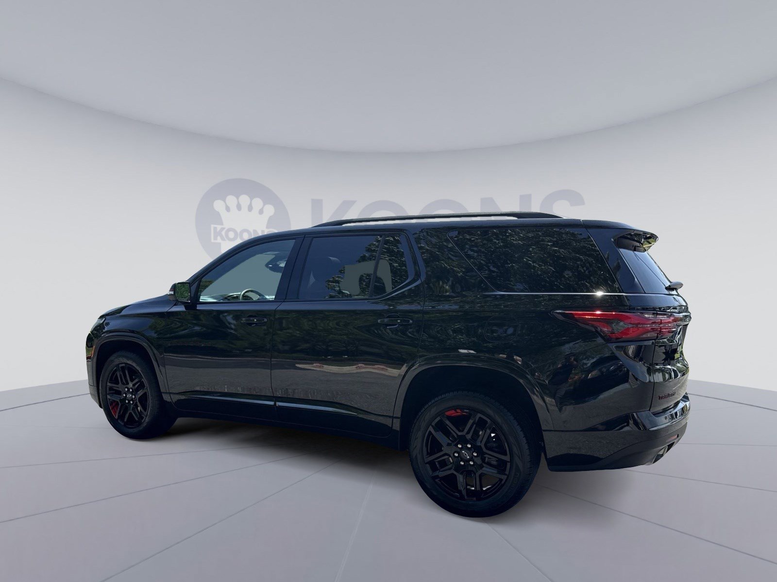 Used 2022 Chevrolet Traverse Premier w/ Redline Edition AWD/4WD image 4