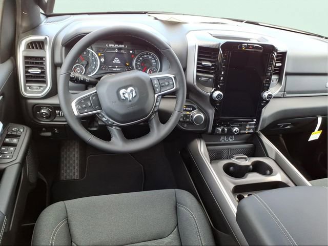 New 2026 RAM 1500 Big Horn AWD/4WD image 13