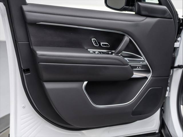 New 2026 Land Rover Range Rover SE AWD/4WD image 23