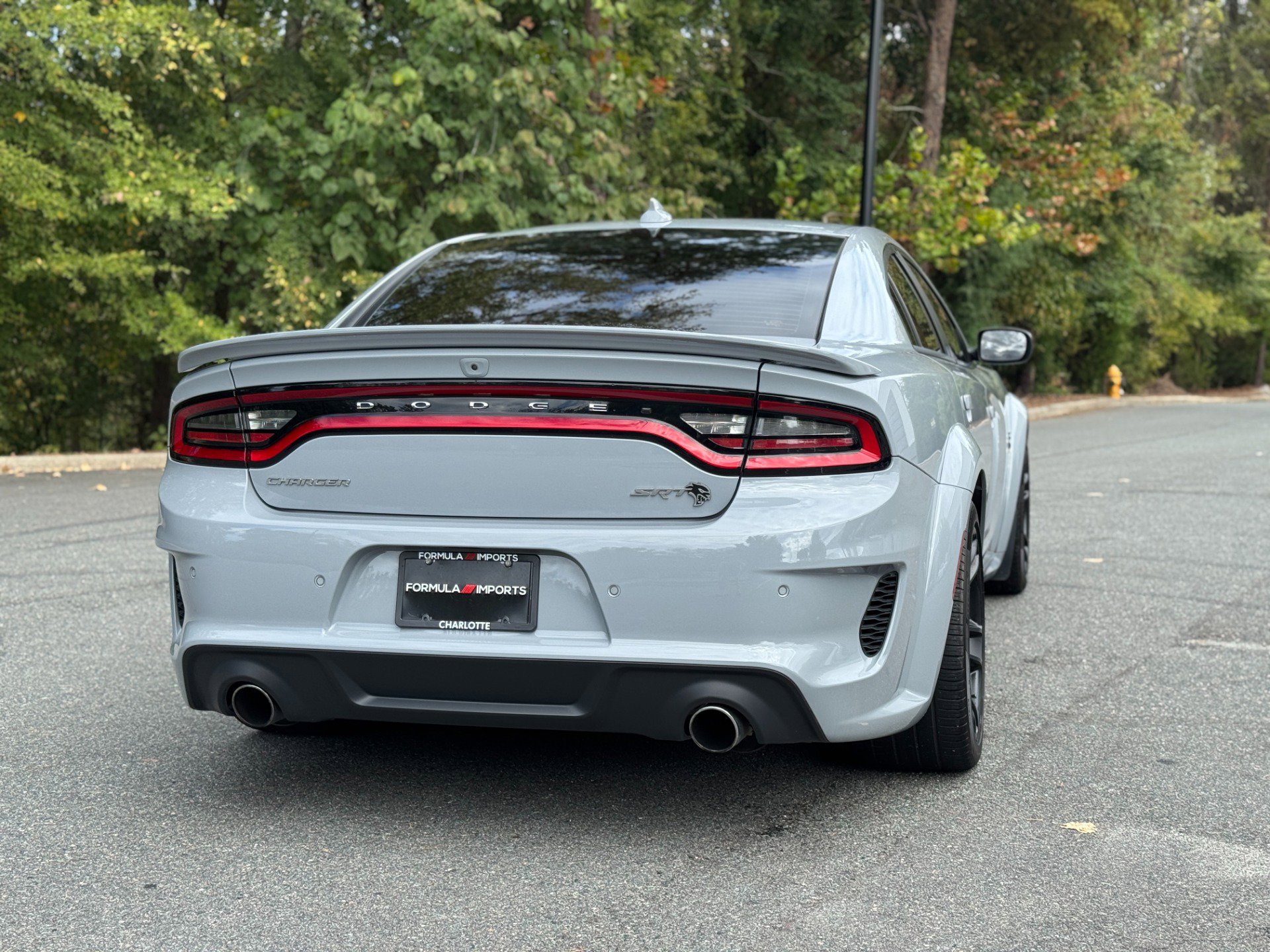 Used 2022 Dodge Charger SRT Hellcat w/ Harman/Kardon Audio Group image 11