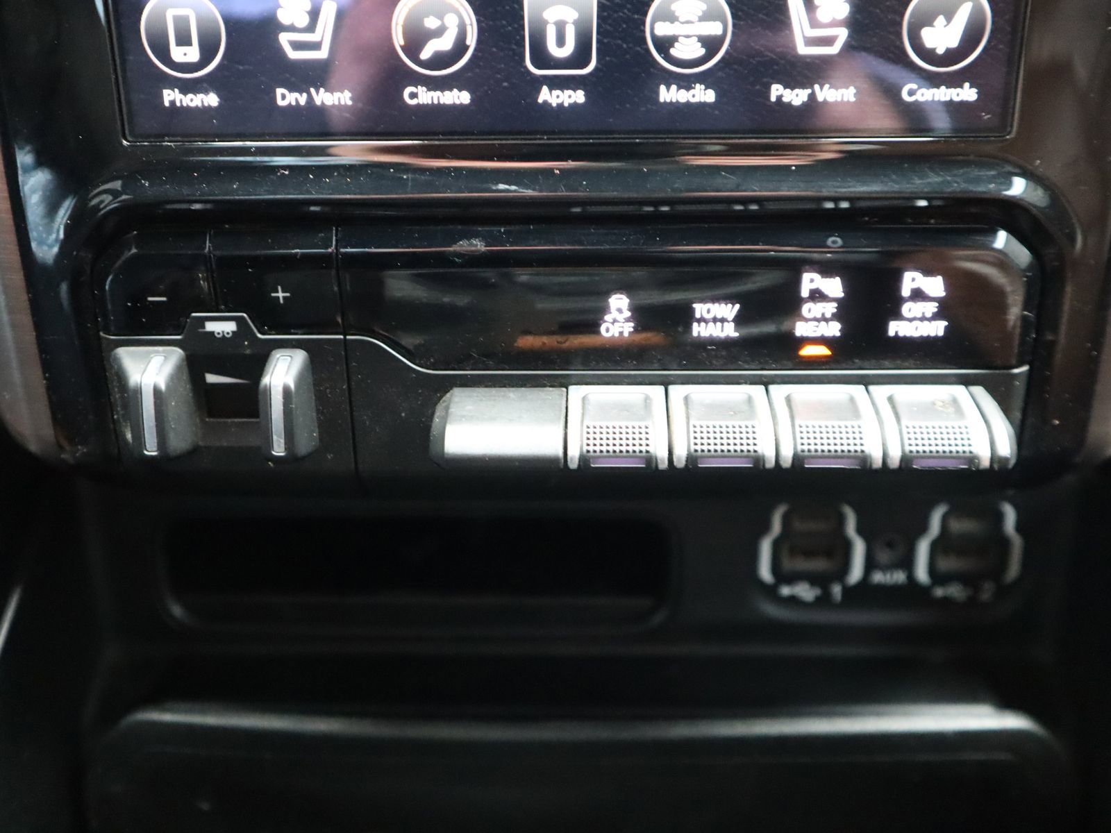 Used 2021 RAM 1500 Limited AWD/4WD image 44