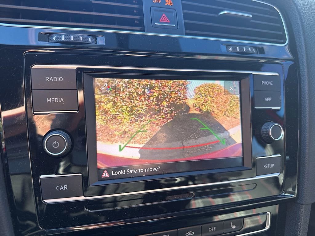 Used 2018 Volkswagen GTI S image 11