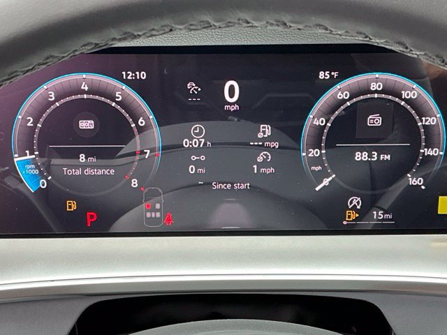 New 2026 Volkswagen Tiguan SE R-Line FWD image 27