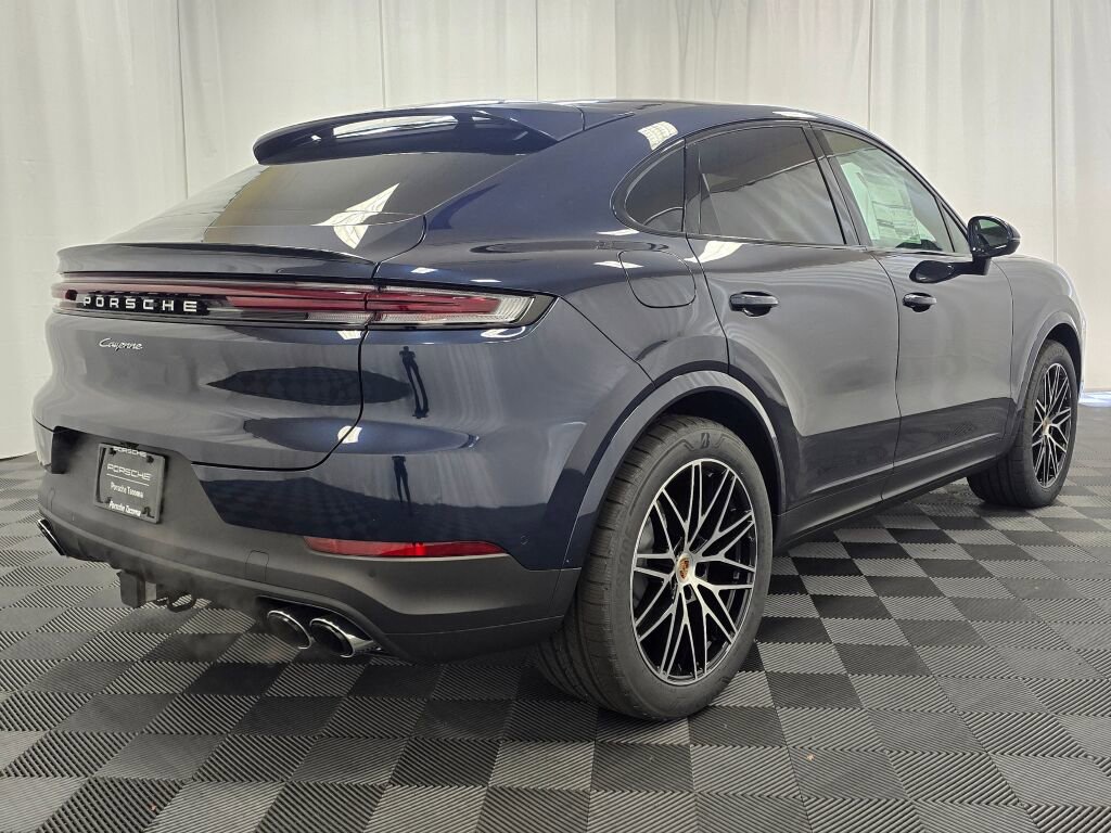 New 2025 Porsche Cayenne Coupe image 7