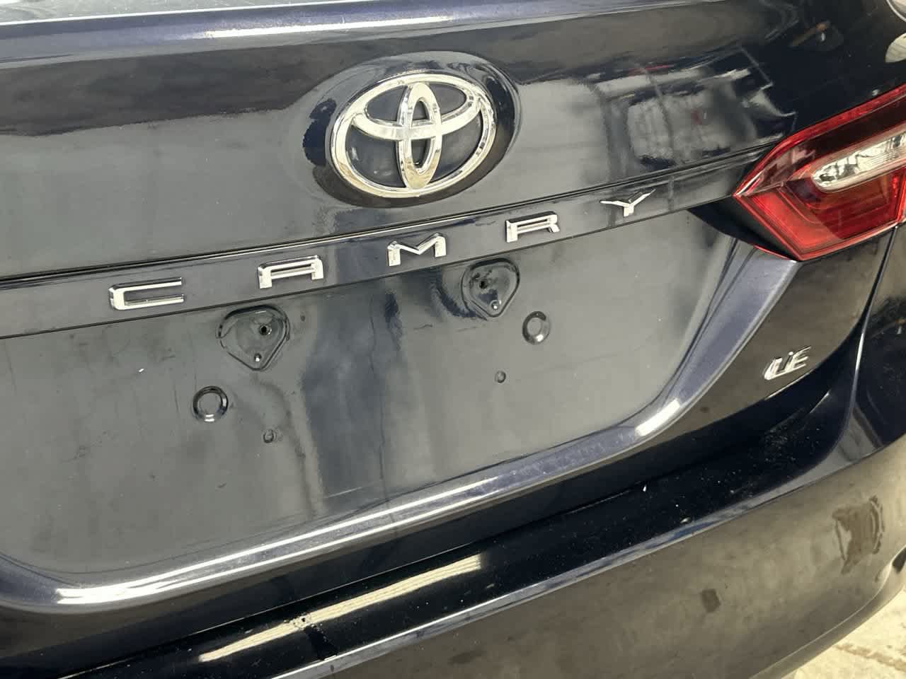 Used 2021 Toyota Camry LE FWD image 10
