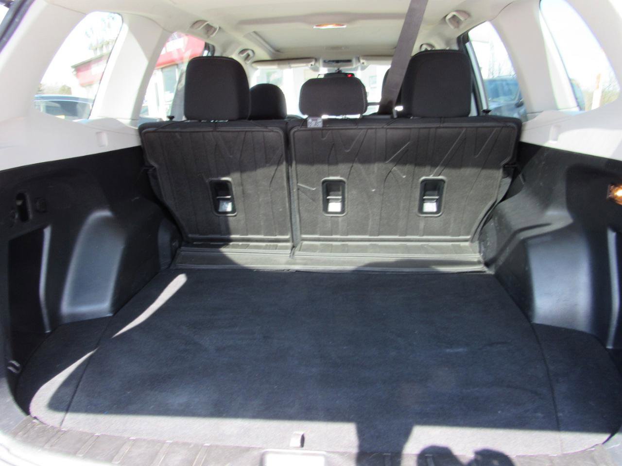 Used 2016 Subaru Forester 2.5i Premium w/ All-Weather Package image 16