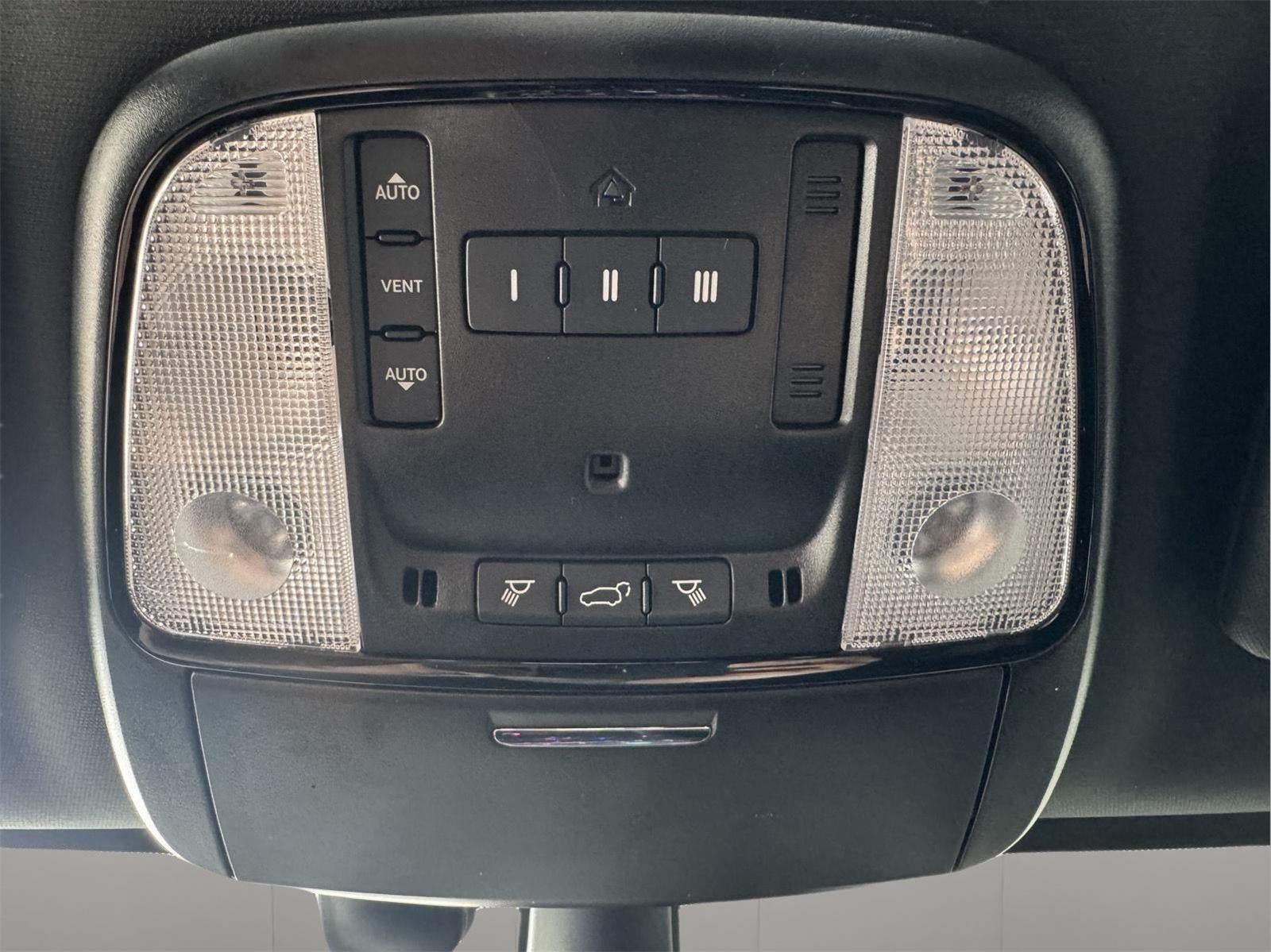 Used 2024 Dodge Durango R/T AWD/4WD image 22