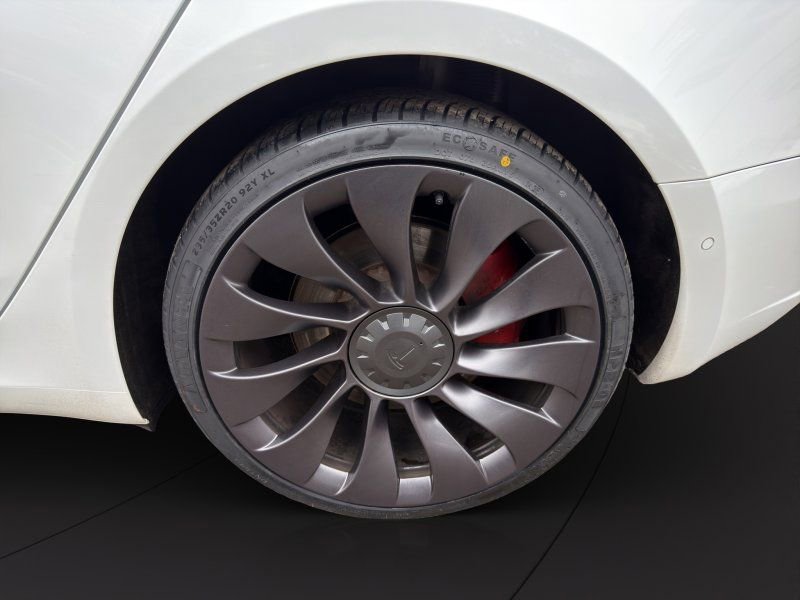 Used 2021 Tesla Model 3 Performance image 22