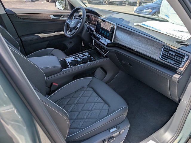 New 2026 Volkswagen Atlas SEL Premium R-Line image 23