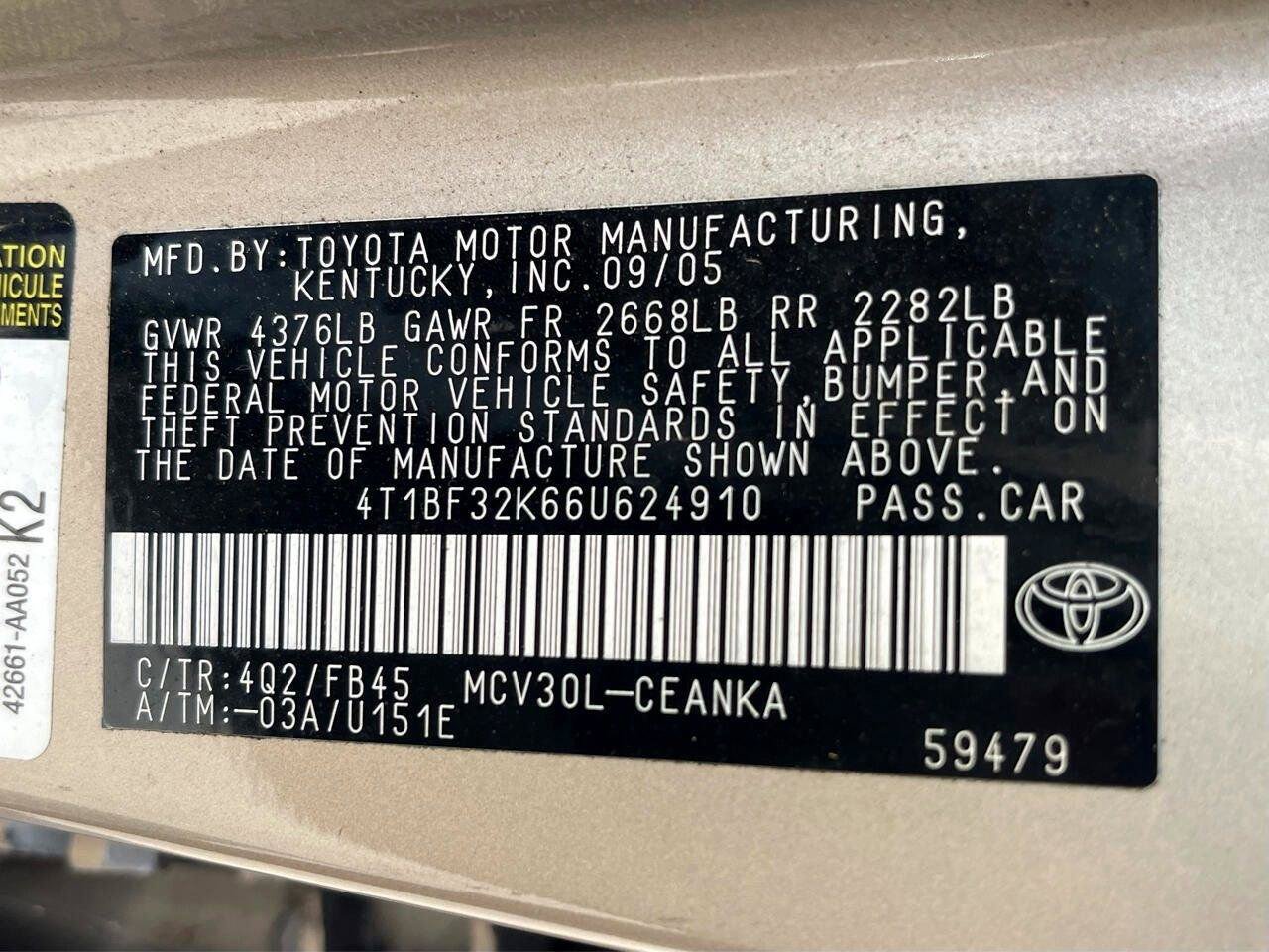 Used 2006 Toyota Camry LE FWD image 23