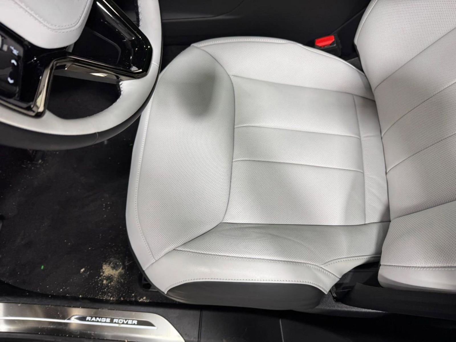 New 2026 Land Rover Range Rover Sport Dynamic SE image 27