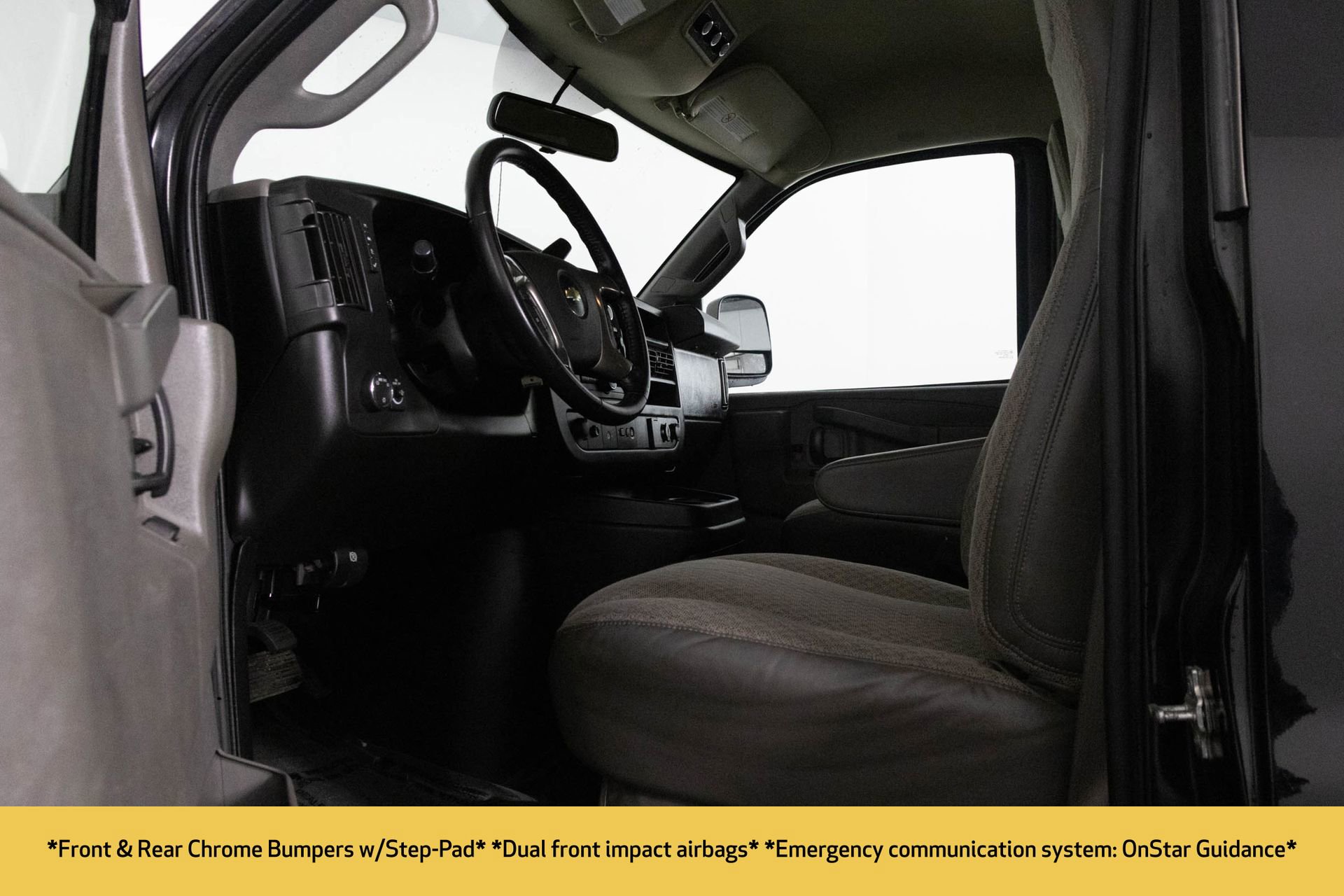 Used 2018 Chevrolet Express 3500 LT w/ LT Preferred Equipment Group image 18