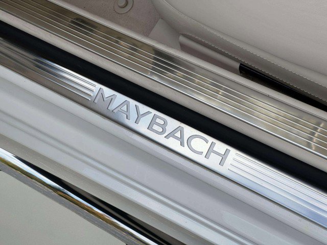 Used 2017 Mercedes-Benz S 65 AMG Cabriolet image 38