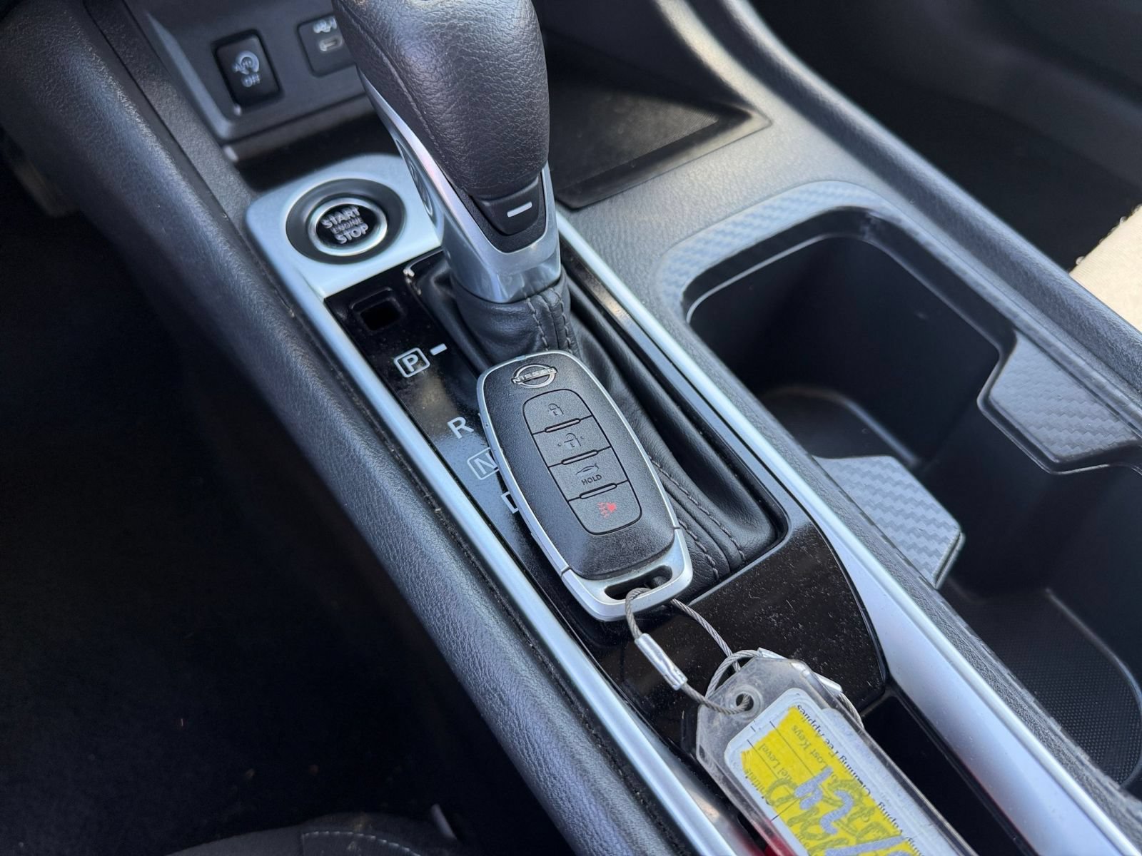 Used 2025 Nissan Sentra SV FWD image 20