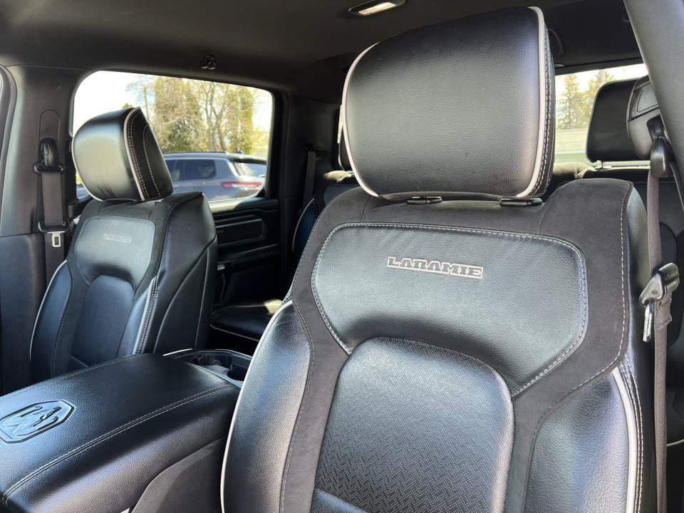 Used 2025 RAM 1500 Laramie AWD/4WD image 13